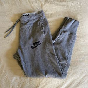 Women's Nike Grey Jogger Sweatpants